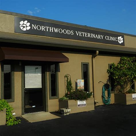 Northwoods vet - Veterinarian. Dr. Theuerkauf is originally from Menominee, Michigan, where he grew up in a large family working on the family farm. He attended Michigan State University, receiving his Doctor of Veterinary Medicine degree in 1985. He has enjoyed practicing veterinary medicine for Northwoods Animal Hospital after joining the team in 1987. 